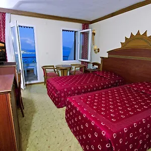 Grand Newport Turkije